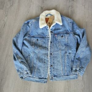 Levi's Blue Denim Jacket with White Sherpa Lining